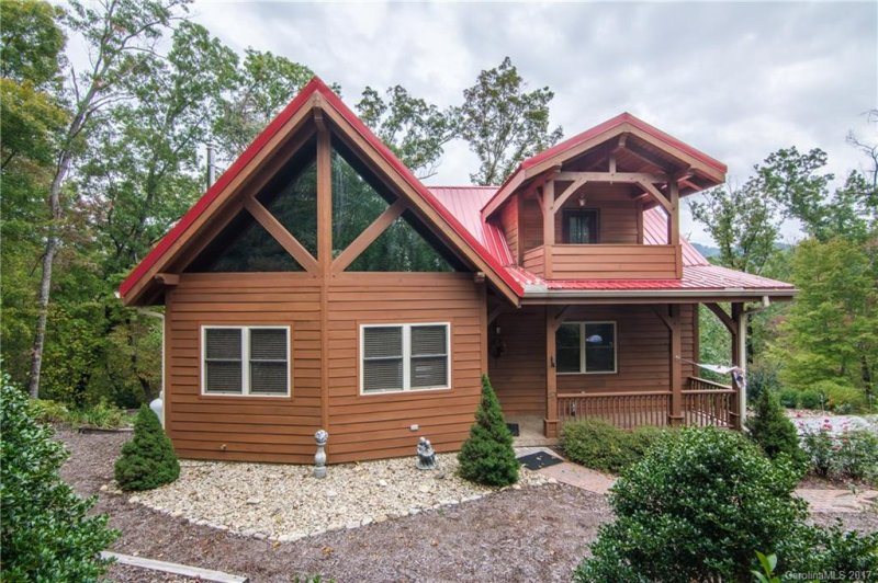 240 Crooked Creek Estate