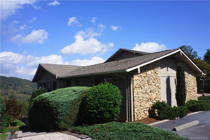 514 Davis Mountain Road