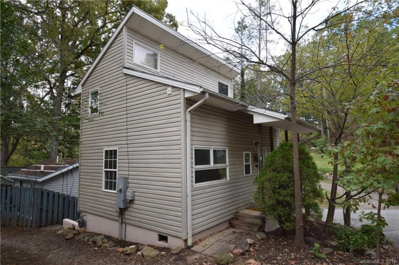 Property image 3 at 11 Pinewood Road, Asheville, NC 28805