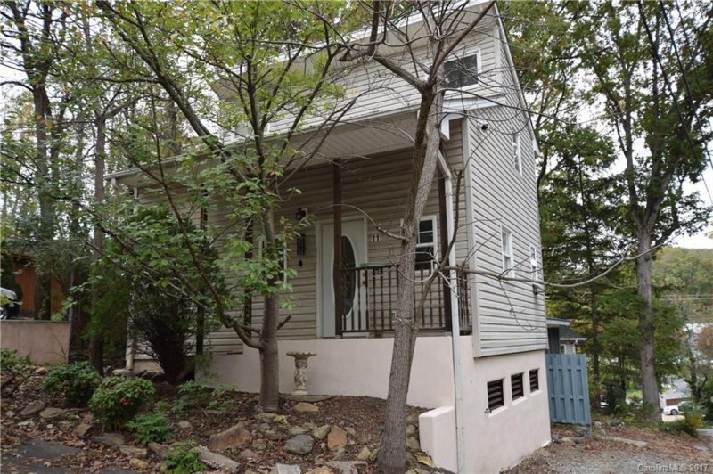 Property image 5 at 11 Pinewood Road, Asheville, NC 28805