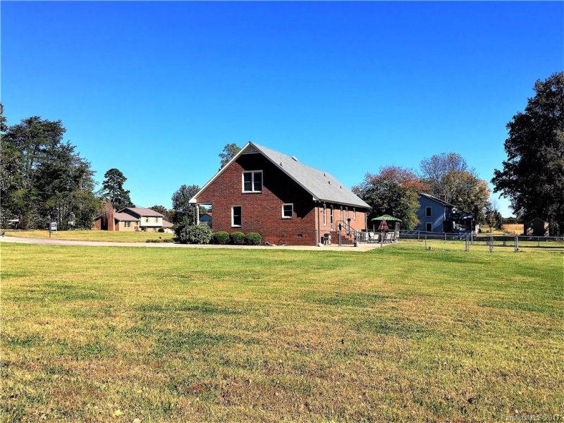 Property image 4 at 1425 Fieldcrest Drive, Salisbury, NC 28146