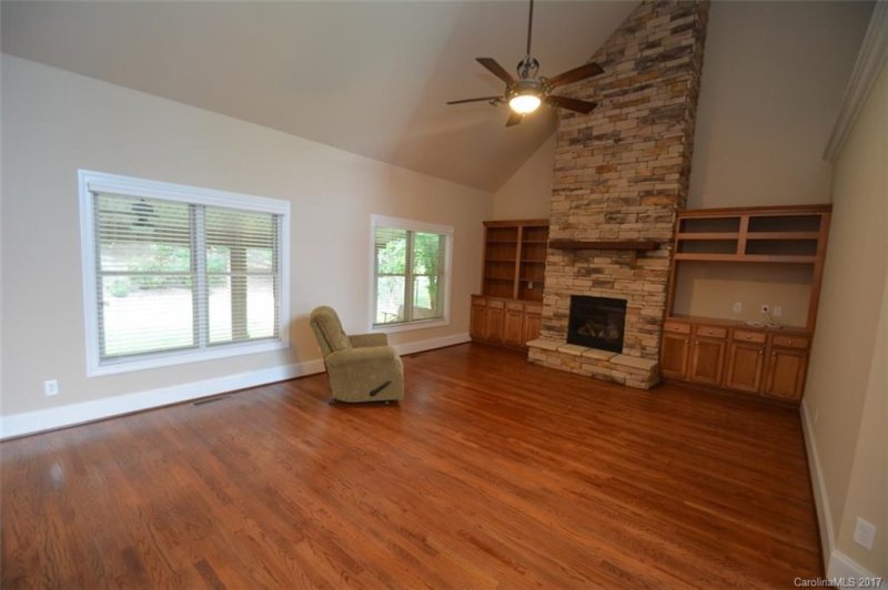 Property image 4 at 258 Riverwood Road, Mooresville, NC 28117