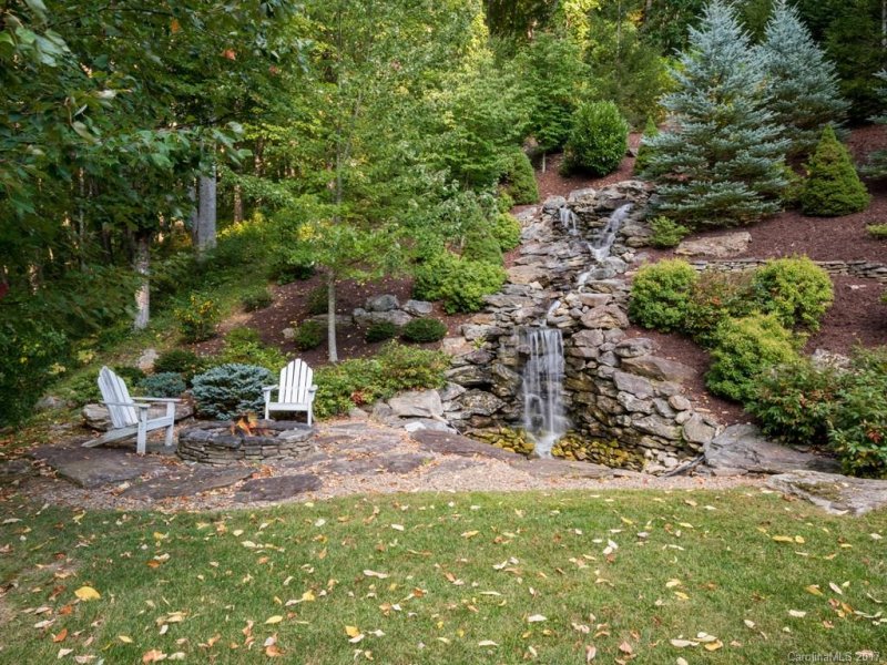 Property image 4 at 167 Pavilion Lane, Waynesville, NC 28786