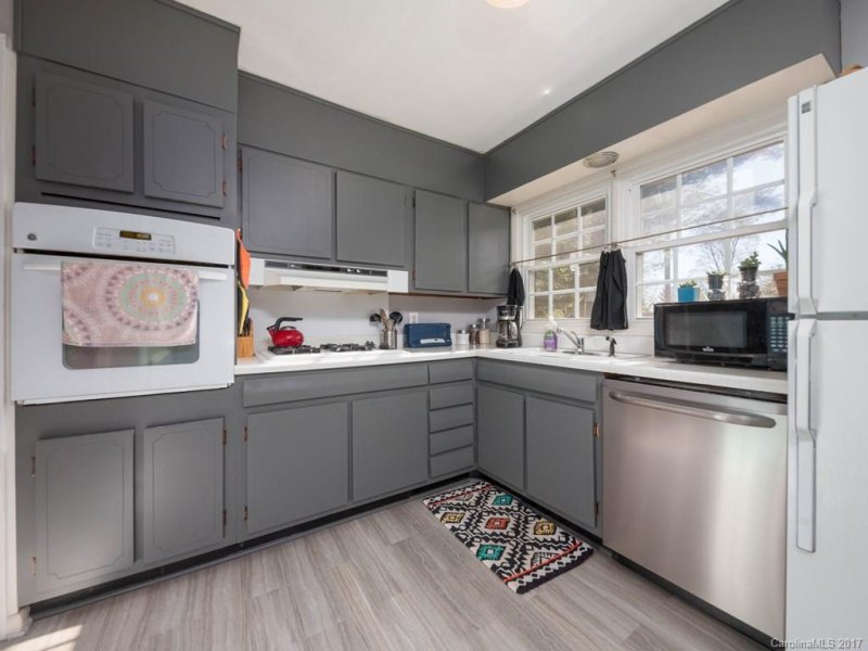 Property image 4 at 414 Comet Drive, Hendersonville, NC 28791