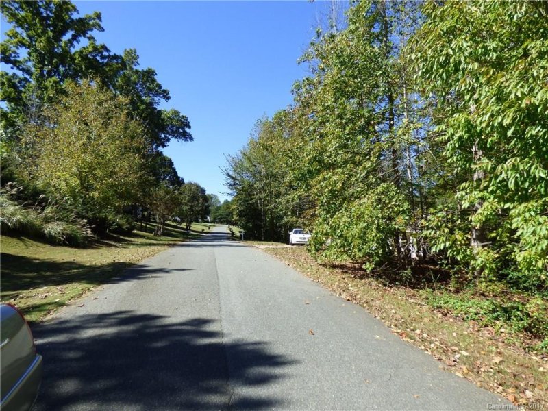 Property image 4 at 137 Wood Acre Drive, Mooresville, NC 28115