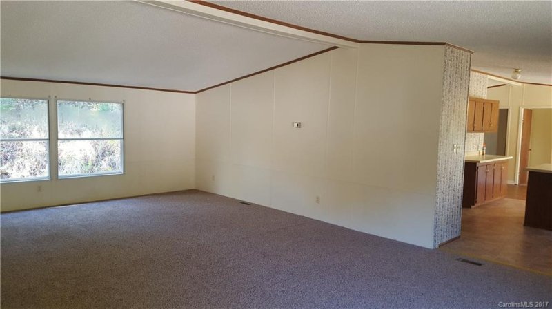 Property image 4 at 509 Primrose Drive, Asheville, NC 28806