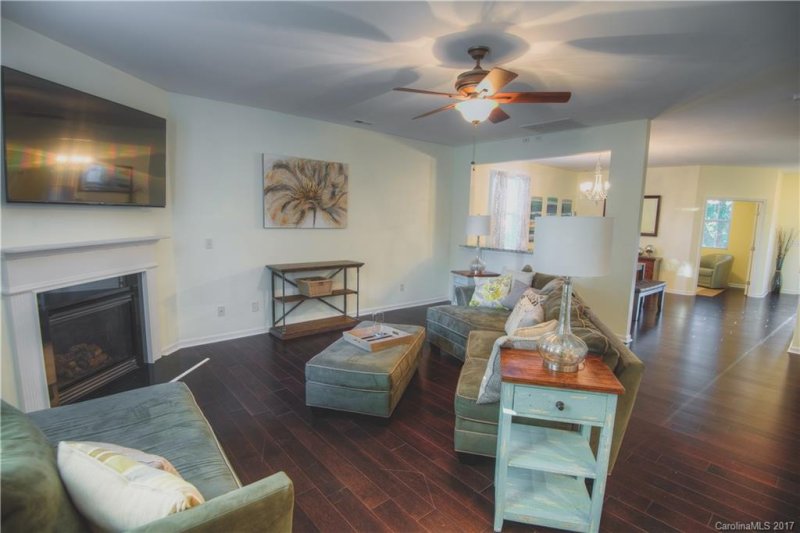 Property image 4 at 425 Garden Grove Road, Fort Mill, SC 29708