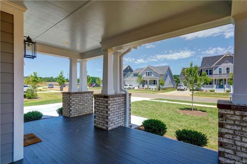 Property image 5 at 124 Slocumb Lane, Mooresville, NC 28117