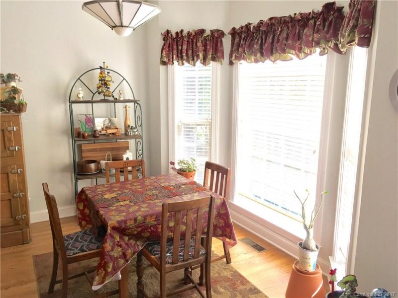 Property image 4 at 128 Felix Lane, York, SC 29745