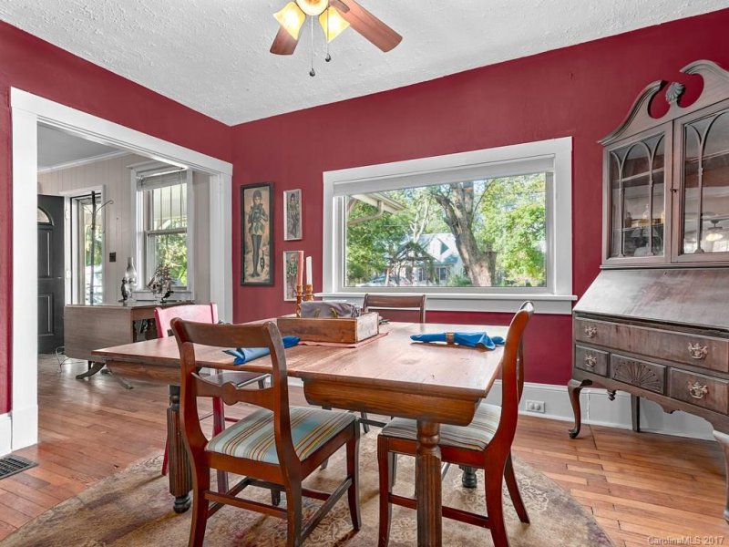 Property image 4 at 108 Arco Road, Asheville, NC 28805