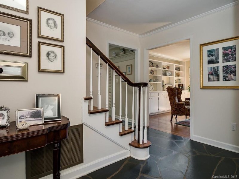 Property image 4 at 6115 Carriagehouse Lane, Charlotte, NC 28226