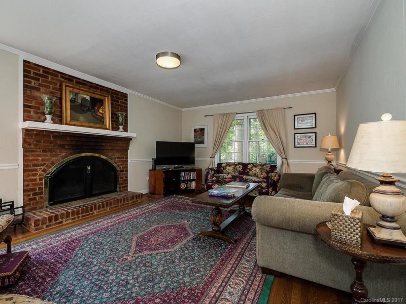 Property image 5 at 6115 Carriagehouse Lane, Charlotte, NC 28226