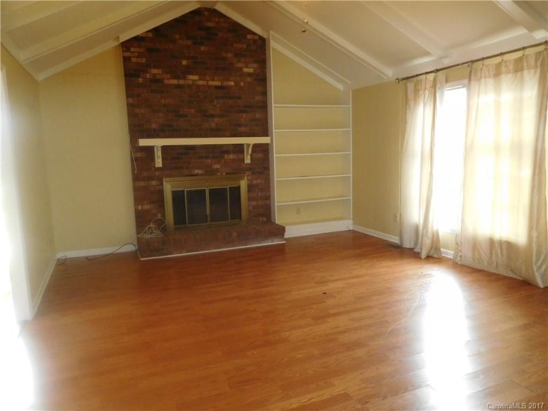 Property image 4 at 2616 Castlewood Drive, Gastonia, NC 28056