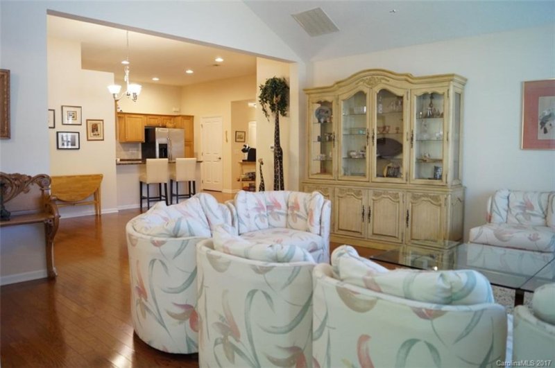 Property image 2 at 2423 Coltsview Lane, Matthews, NC 28105