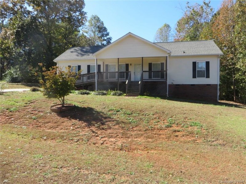 2873 Sweeping Pine Drive