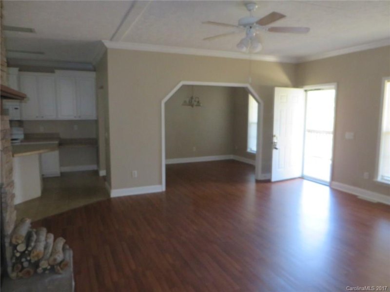 Property image 3 at 2873 Sweeping Pine Drive, Denver, NC 28037