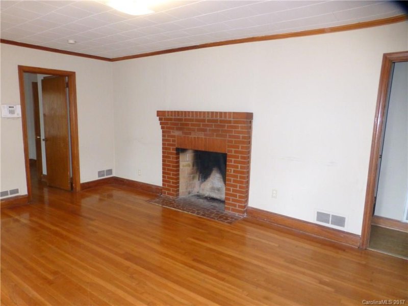 Property image 2 at 1730 Davis Park Road, Gastonia, NC 28052