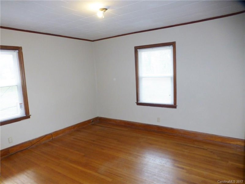 Property image 4 at 1730 Davis Park Road, Gastonia, NC 28052