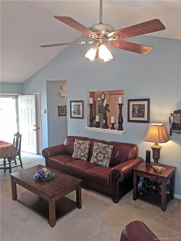 Property image 3 at 2916 Overlook Trail, Charlotte, NC 28212