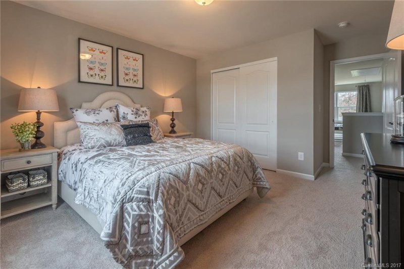 Property image 2 at 426 Twelve Oaks Lane, Fort Mill, SC 29708