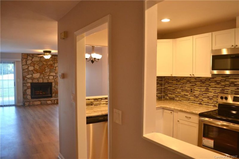 Property image 4 at 8208 Golf Ridge Drive, Charlotte, NC 28277