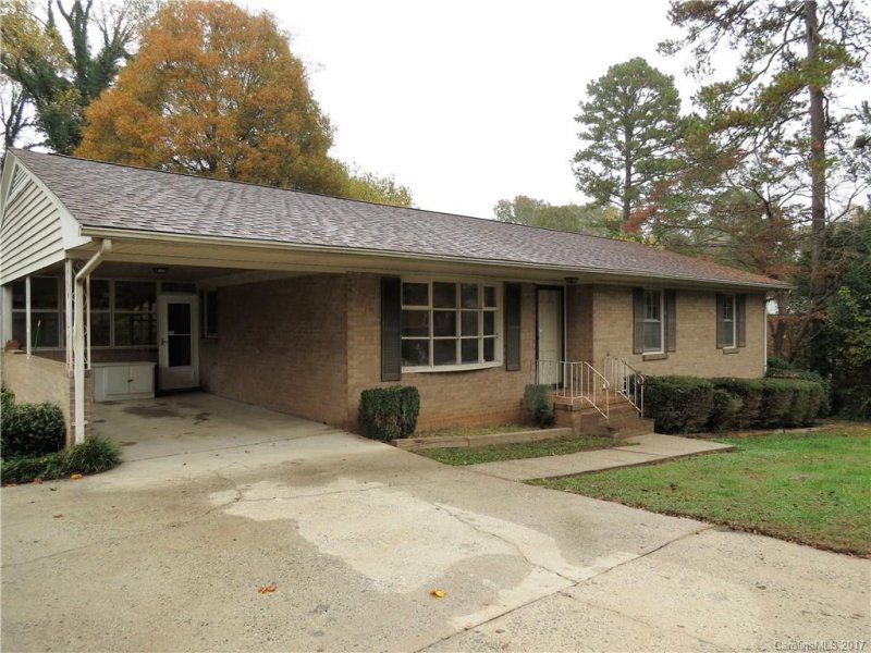 206 Peachtree Street