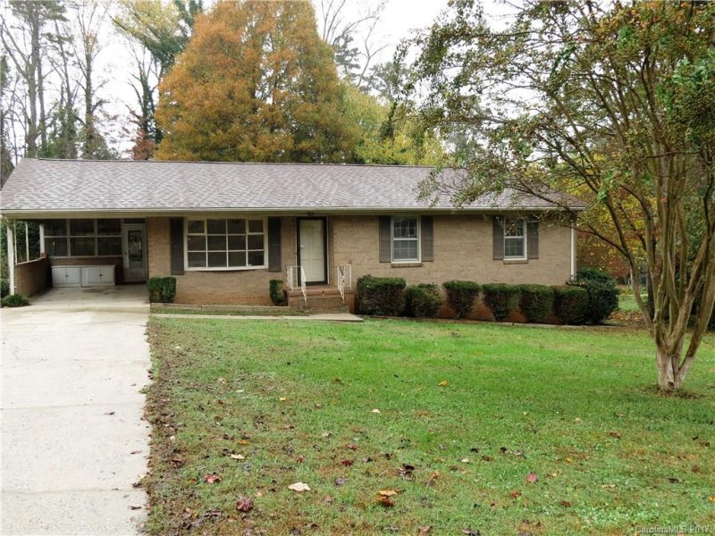 Property image 2 at 206 Peachtree Street, Belmont, NC 28012