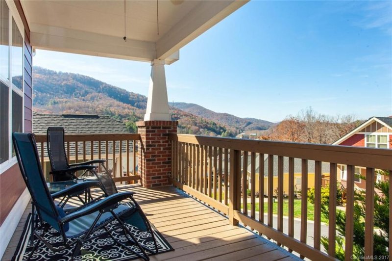 Property image 4 at 17 Byrdcliffe Lane, Asheville, NC 28805