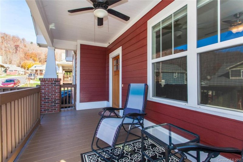 Property image 5 at 17 Byrdcliffe Lane, Asheville, NC 28805