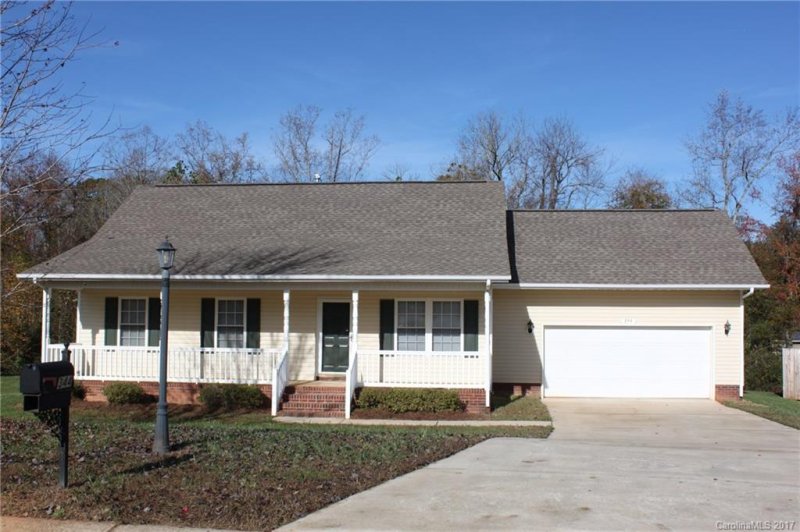 344 Lone Tree Lane