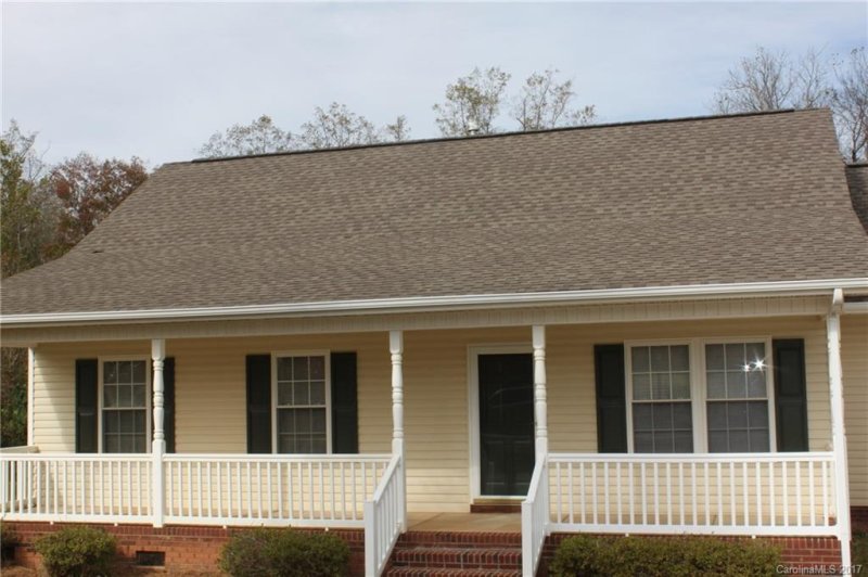 Property image 2 at 344 Lone Tree Lane, Clover, SC 29710