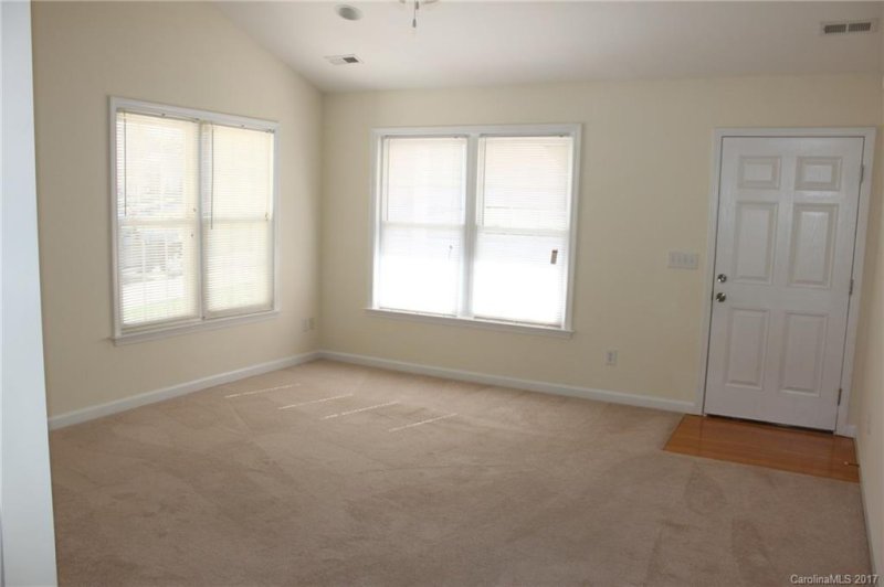 Property image 4 at 344 Lone Tree Lane, Clover, SC 29710