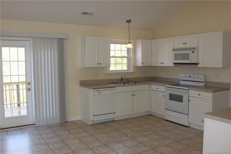 Property image 5 at 344 Lone Tree Lane, Clover, SC 29710