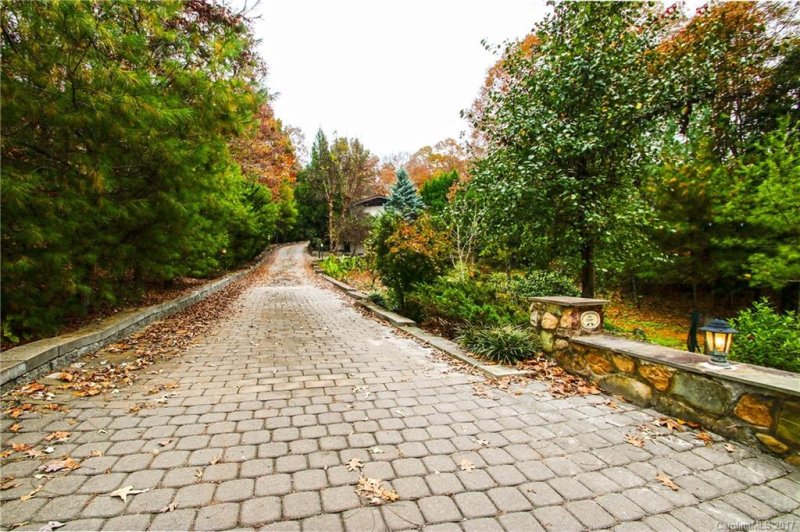 Property image 2 at 478 River Haven Drive, Taylorsville, NC 28681