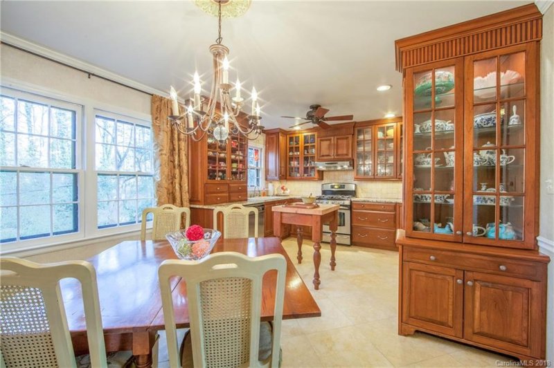 Property image 5 at 5701 Charing Place, Charlotte, NC 28211