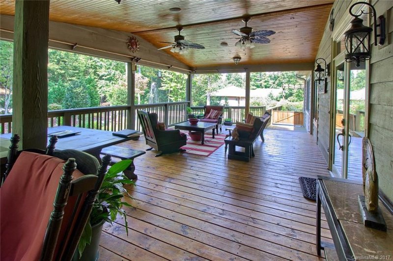 Property image 3 at 519 Claremont Drive, Flat Rock, NC 28731