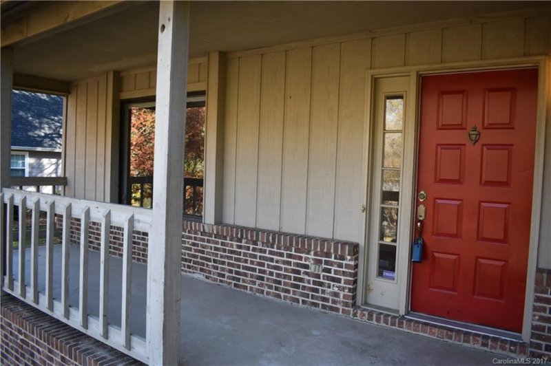 Property image 3 at 108 Creek Valley Drive, Charlotte, NC 28270