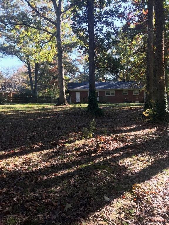 Property image 2 at 5038 Lochlain Drive, Charlotte, NC 28217