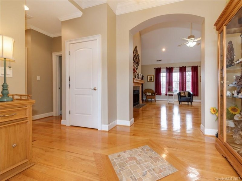 Property image 2 at 2390 Carriage Lane, Lincolnton, NC 28092