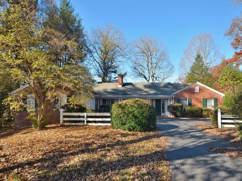 Property image 2 at 161 Rugby Forest Lane, Hendersonville, NC 28791