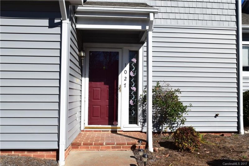 Property image 4 at 1027 21st Avenue, Hickory, NC 28601