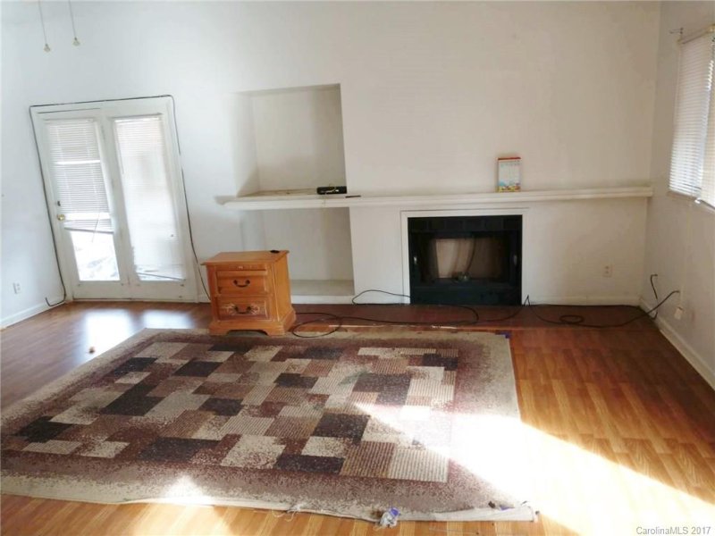 Property image 2 at 1863 J Julian Lane, Charlotte, NC 28208