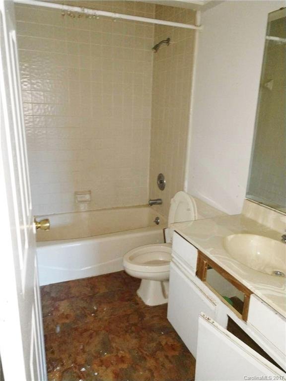 Property image 5 at 1863 J Julian Lane, Charlotte, NC 28208