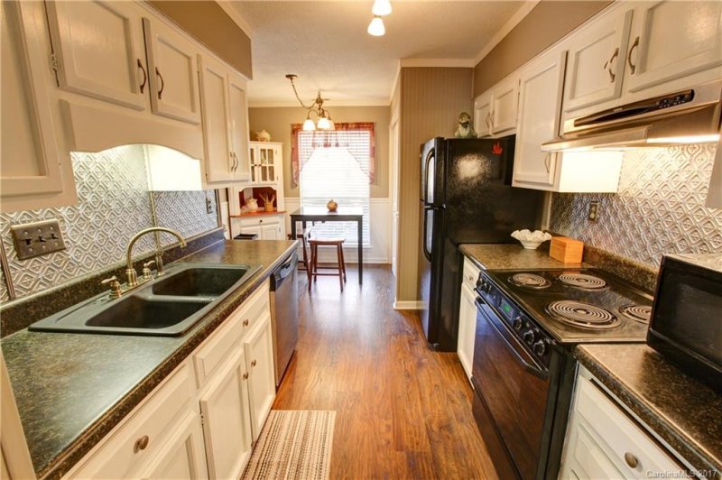 Property image 3 at 1678 Robins Nest Court, Gastonia, NC 28054