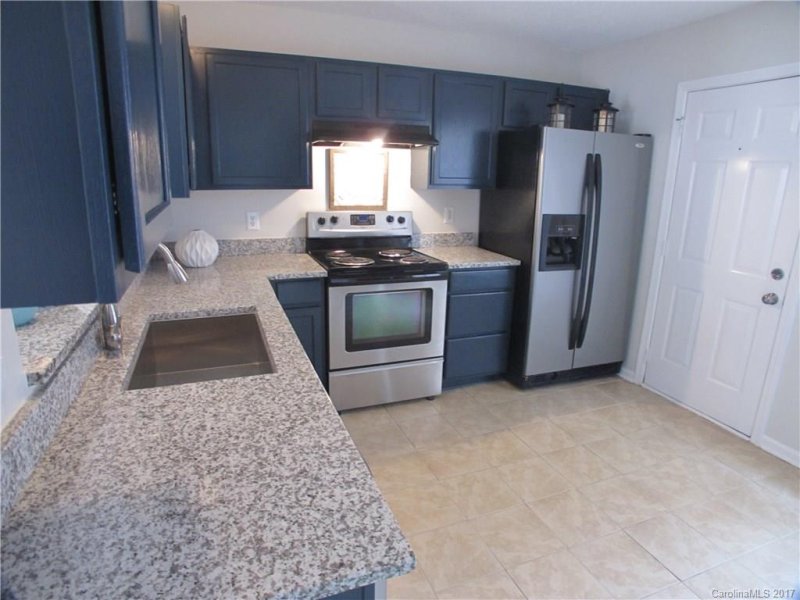 Property image 2 at 5800 Silver Eagle Drive, Charlotte, NC 28214