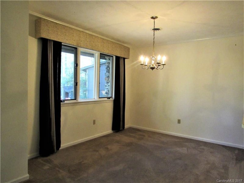 Property image 5 at 75 Maxine Lane, Hendersonville, NC 28739