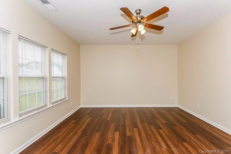 Property image 4 at 9807 Baxter Caldwell Drive, Charlotte, NC 28213