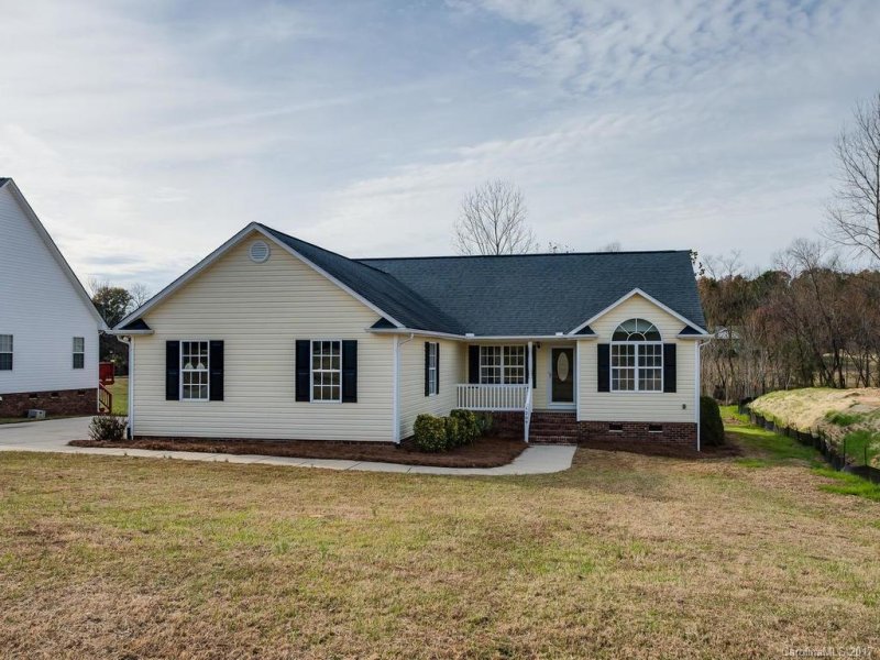 1209 Farm Branch Drive