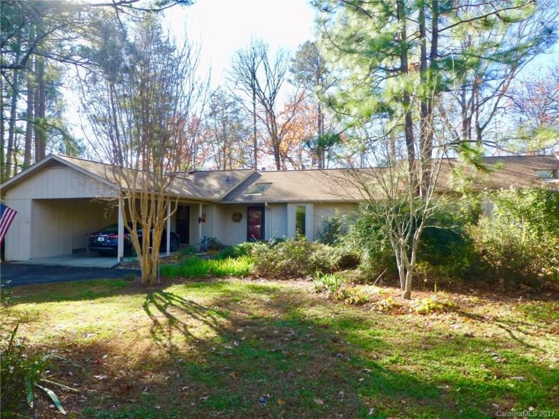 55 Diamond Ridge Lane