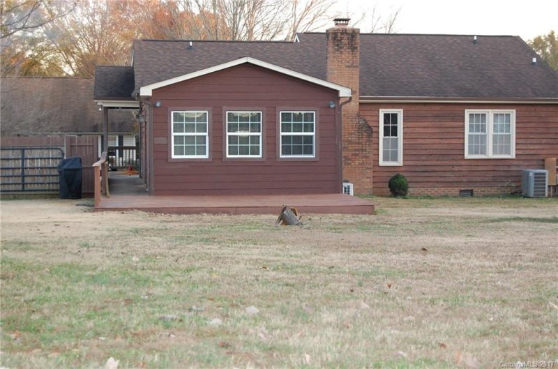 Property image 3 at 3530 Farm Lake Drive, Concord, NC 28027